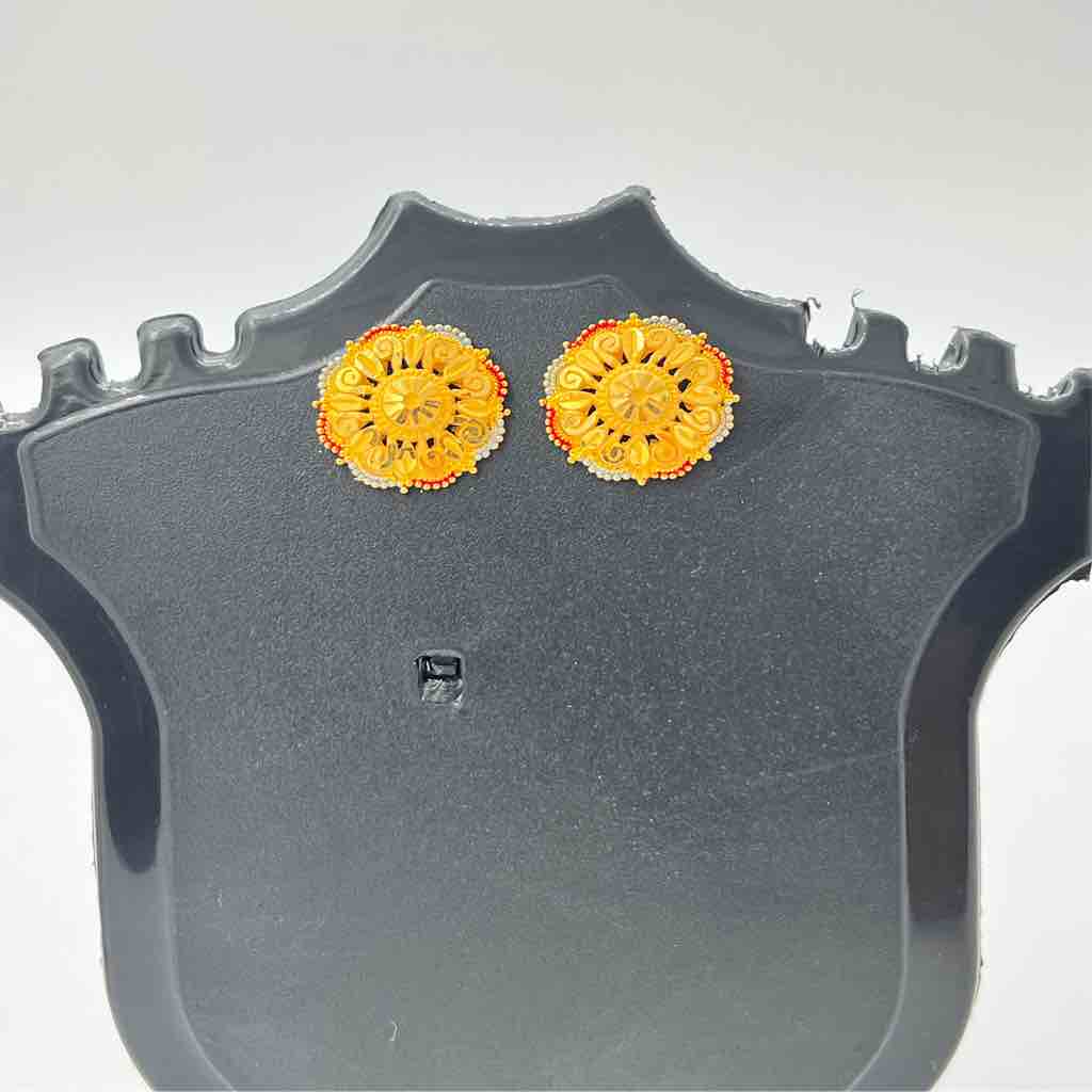 916 Gold Round Fancy Design Earrings
