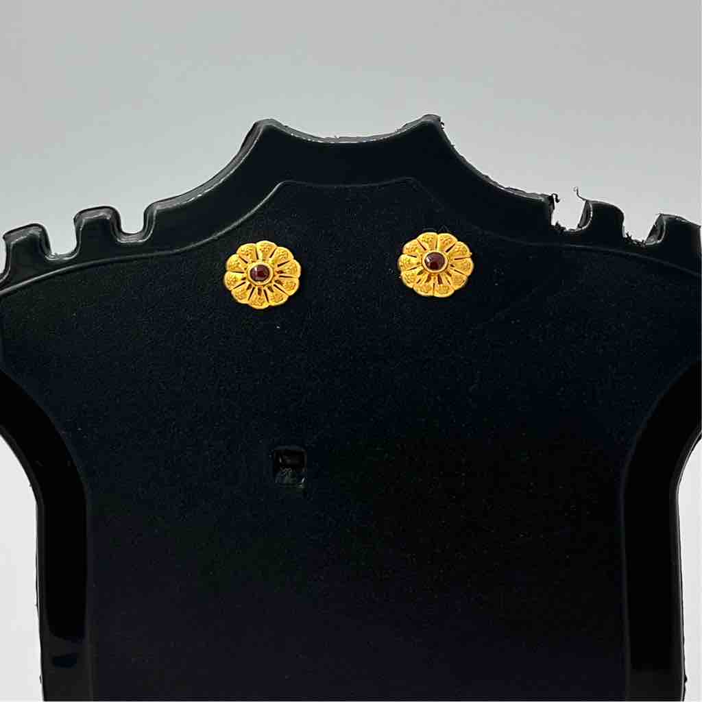 18k Gold One Diamond Earrings