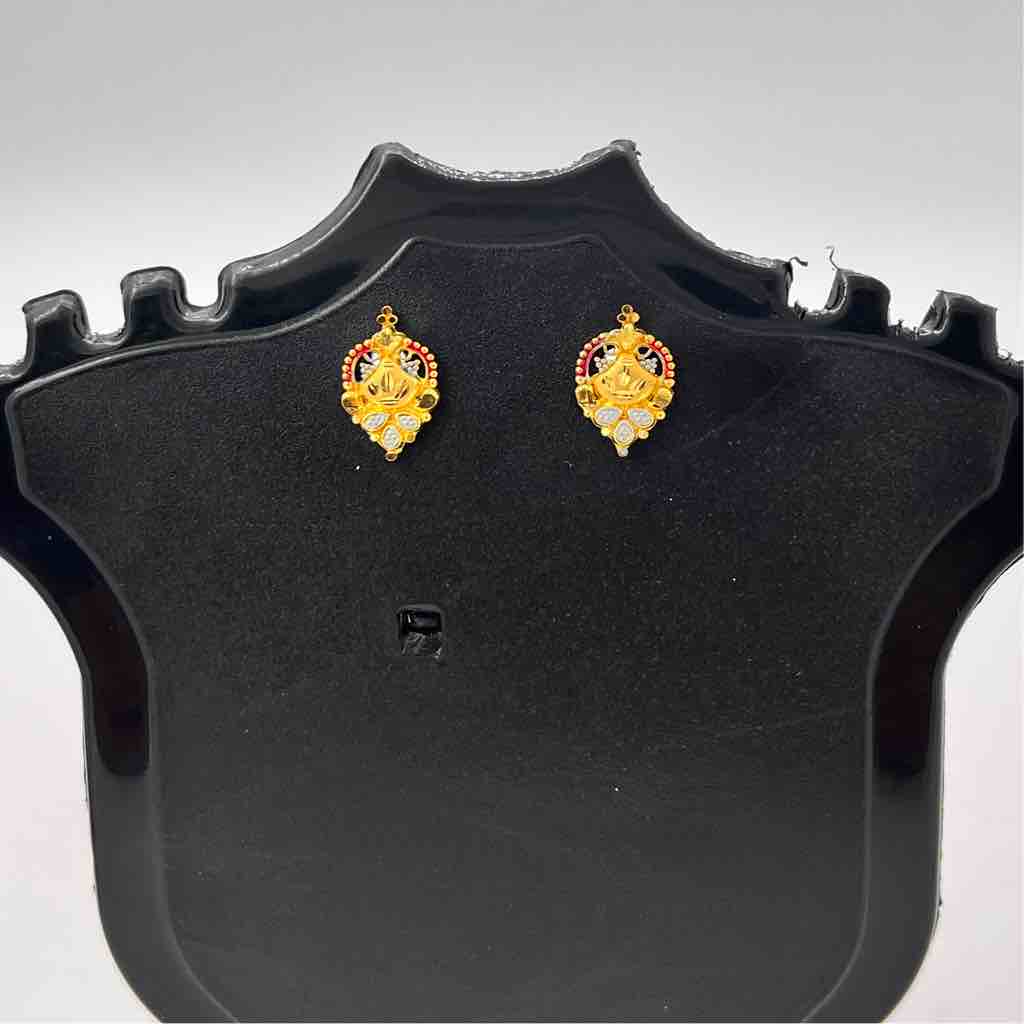 916 Gold Fancy Design Earrings