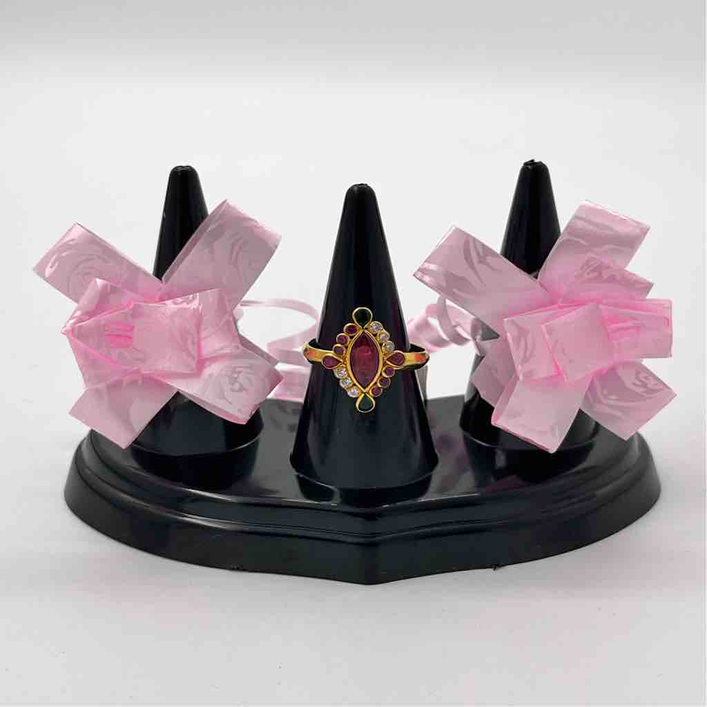 18k gold pink diamond ring