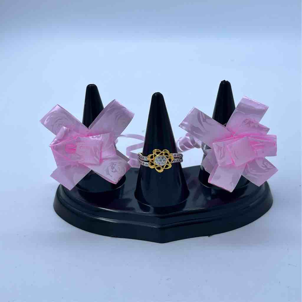 916 Gold One Diamond Ring