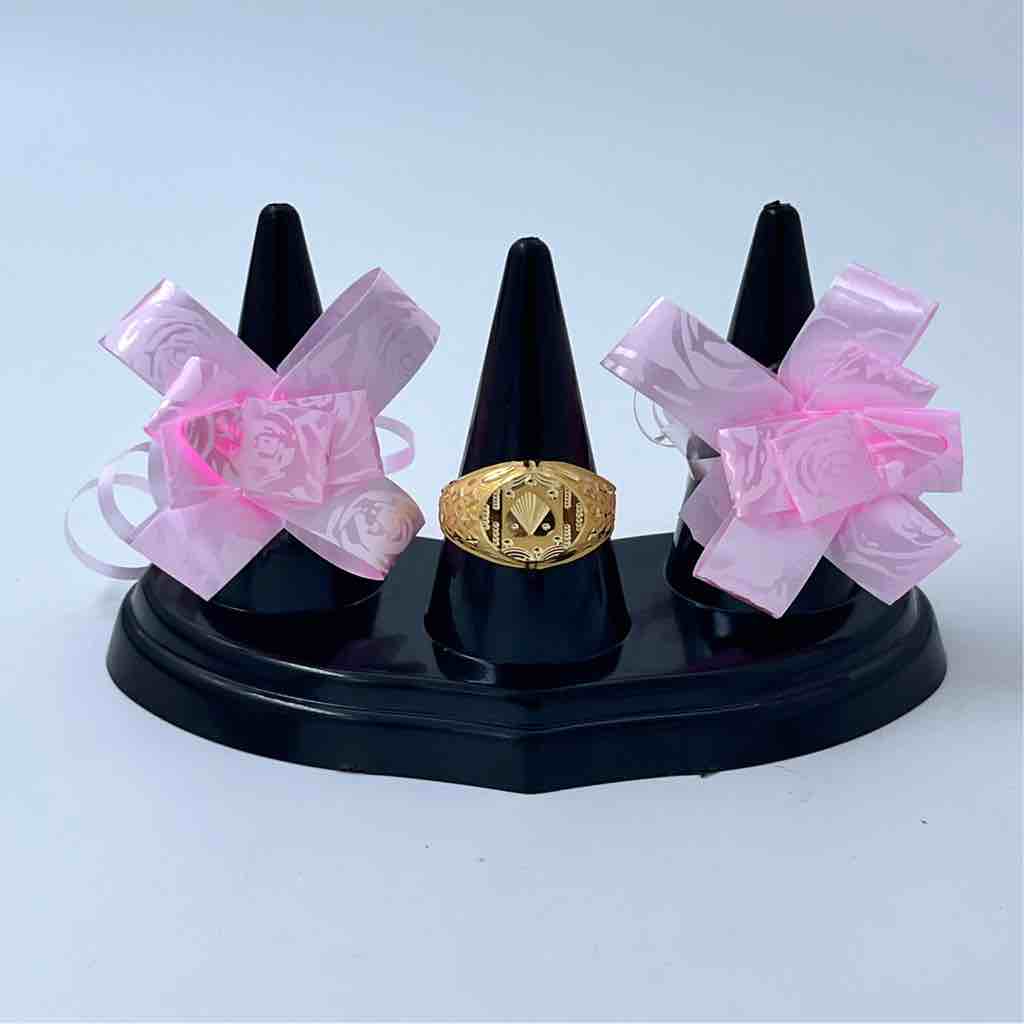 916 Gold Love Design Ring