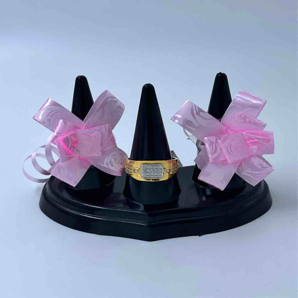 916 Gold Small Diamond Ring