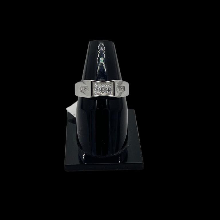925 Sterling Diamond Fancy Ring