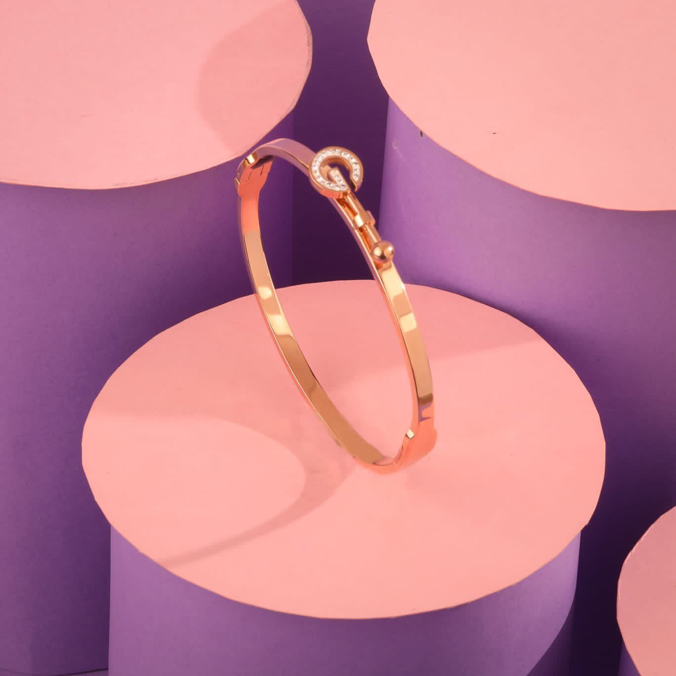 999 gold plated g letter ladies kada