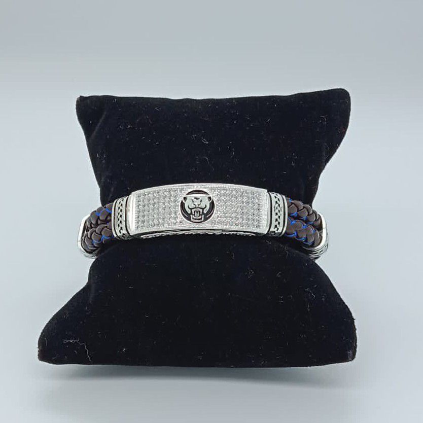 Silver antiques black belt