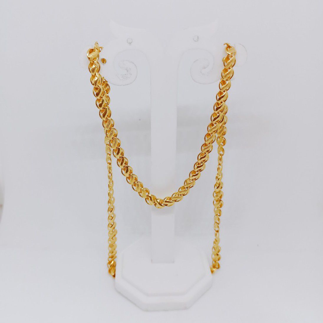 GOLD KOILI CHAIN