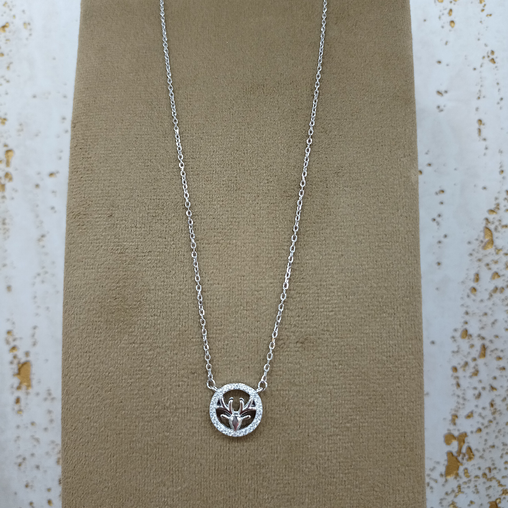Silver classic pendant chain