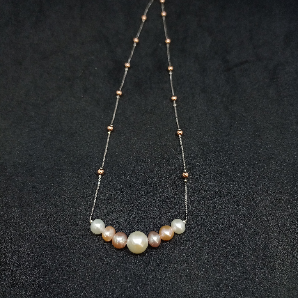 Moti Pendant Chain