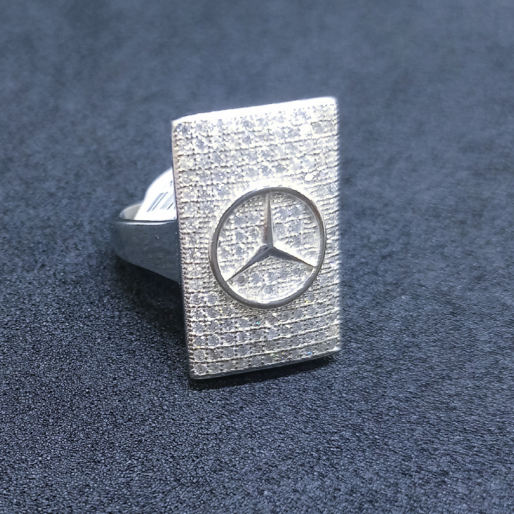 Mercedes Benz rings