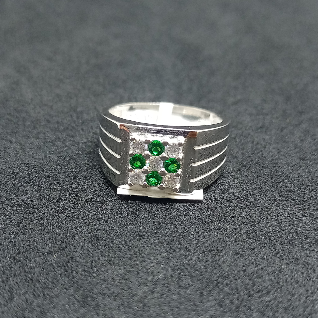 Green Diamond ring