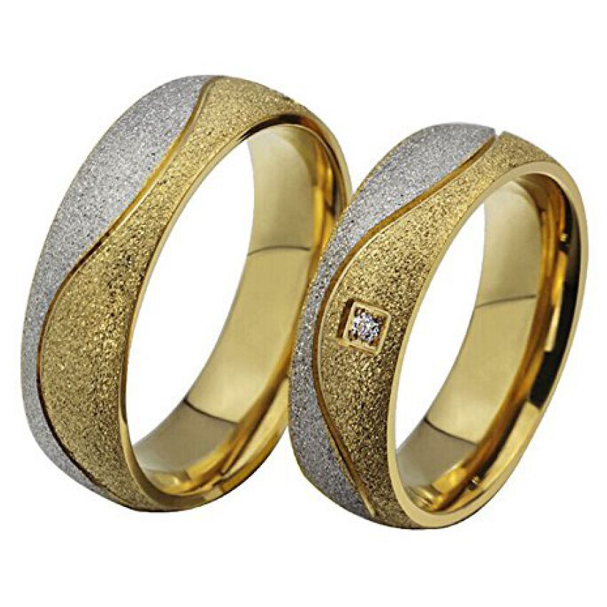 GOLD BAND COUPLE