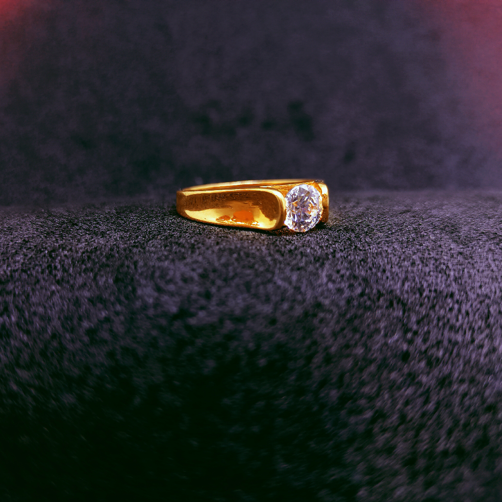 916 gold plain with Single stone ring