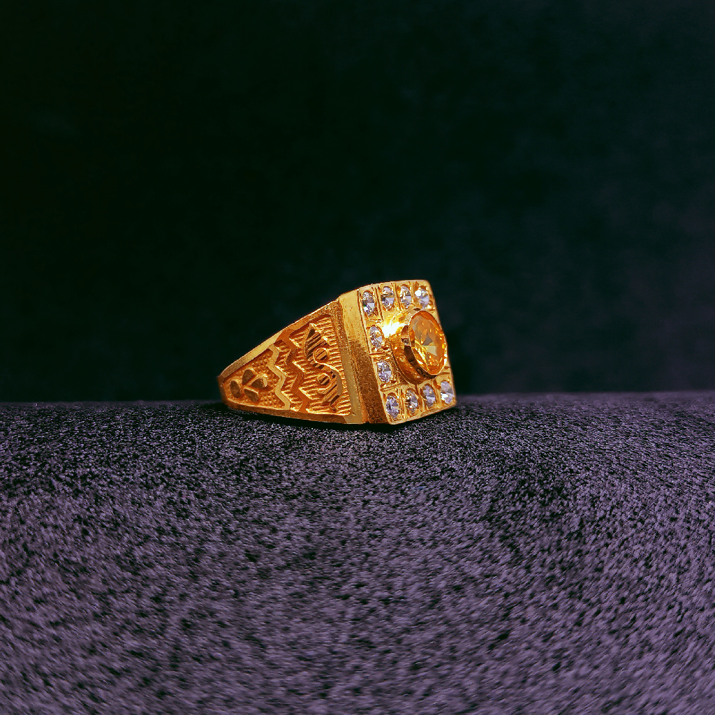 22k Gold With Pukhraj Ring