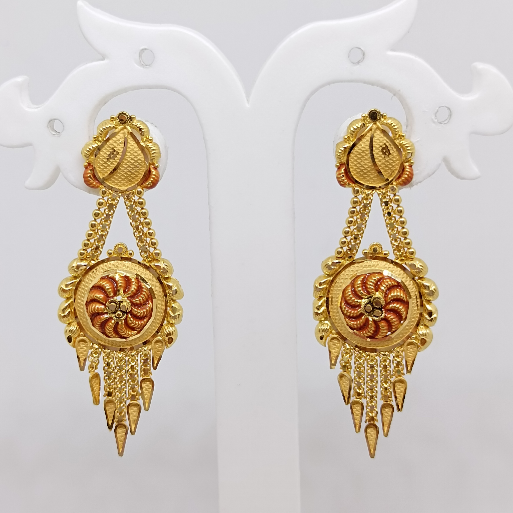 916 Gold long earring