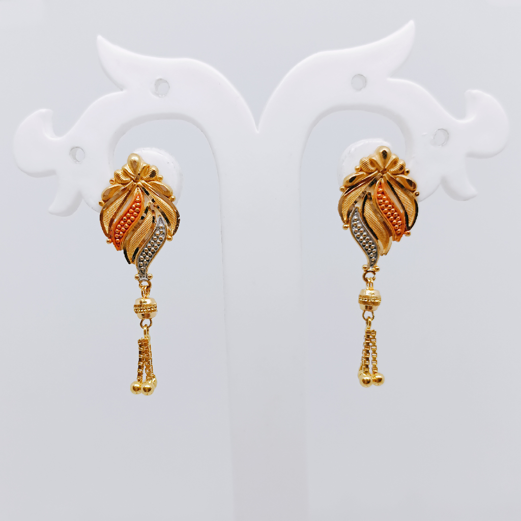 916 gold Classic and Unique Earrings