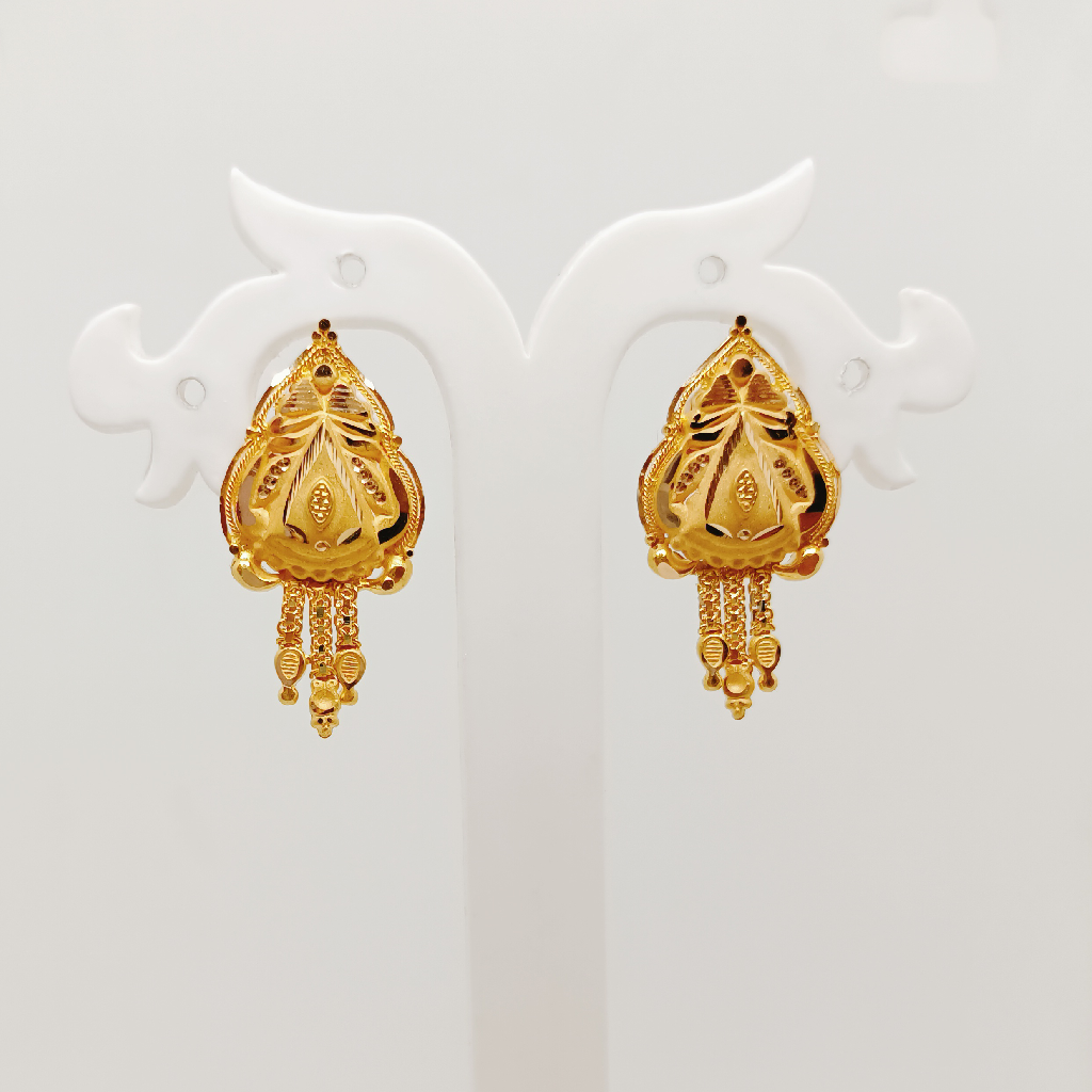 22k gold Fancy Earrings for ladies