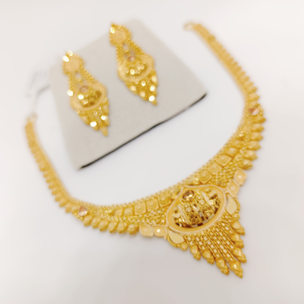 916 gold Necklace set for ladies