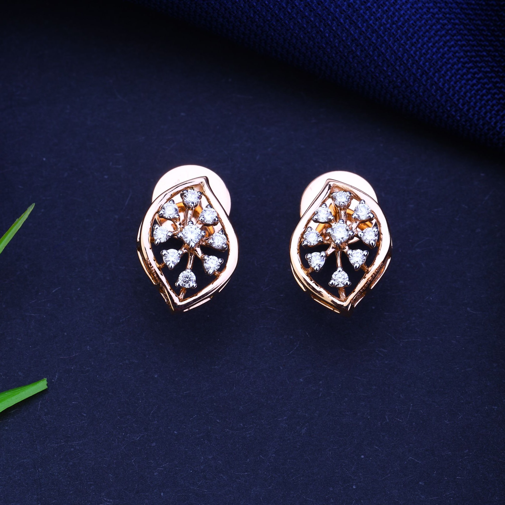 18K Gold Stunning Earrings