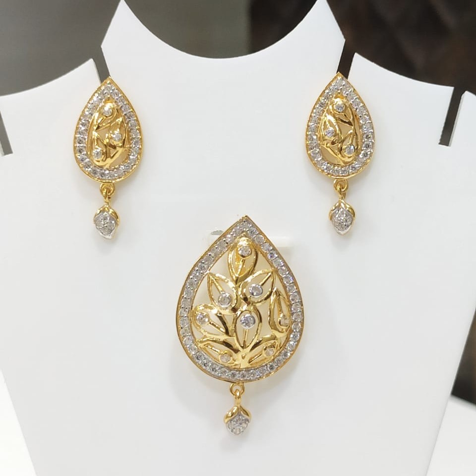 22KT/916 SHRAVI PENDANT SET GPBS-0015