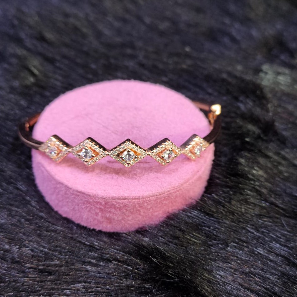 92.5 sterling silver rose plated rhytham bracelet for women