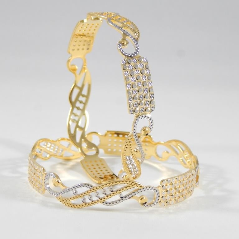 22KT Yellow Gold Staunton Design Bangles For Women