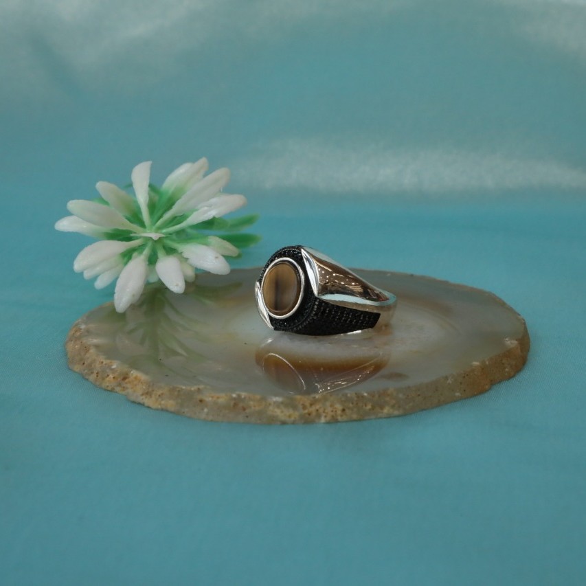 92.5 Silver Ring in Pukhraj Natural yellow Stone & oxidised