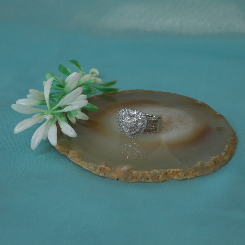 92.5 sterling silver heart ?Ring