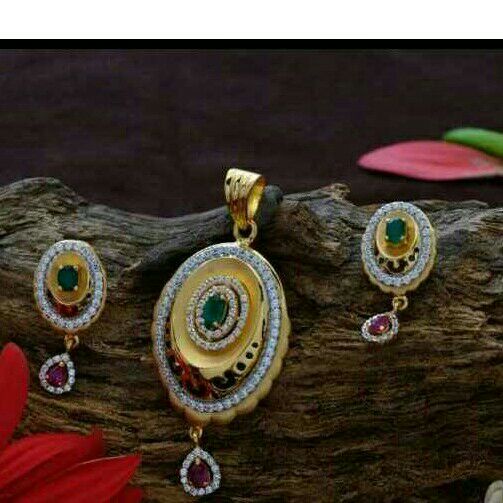 Attractive Panna Stone  pendant set 22kt