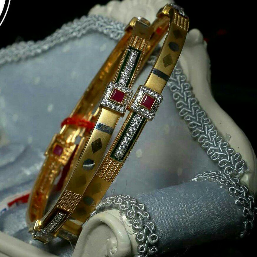 Gold Cz Attractive Women Kada 22kt