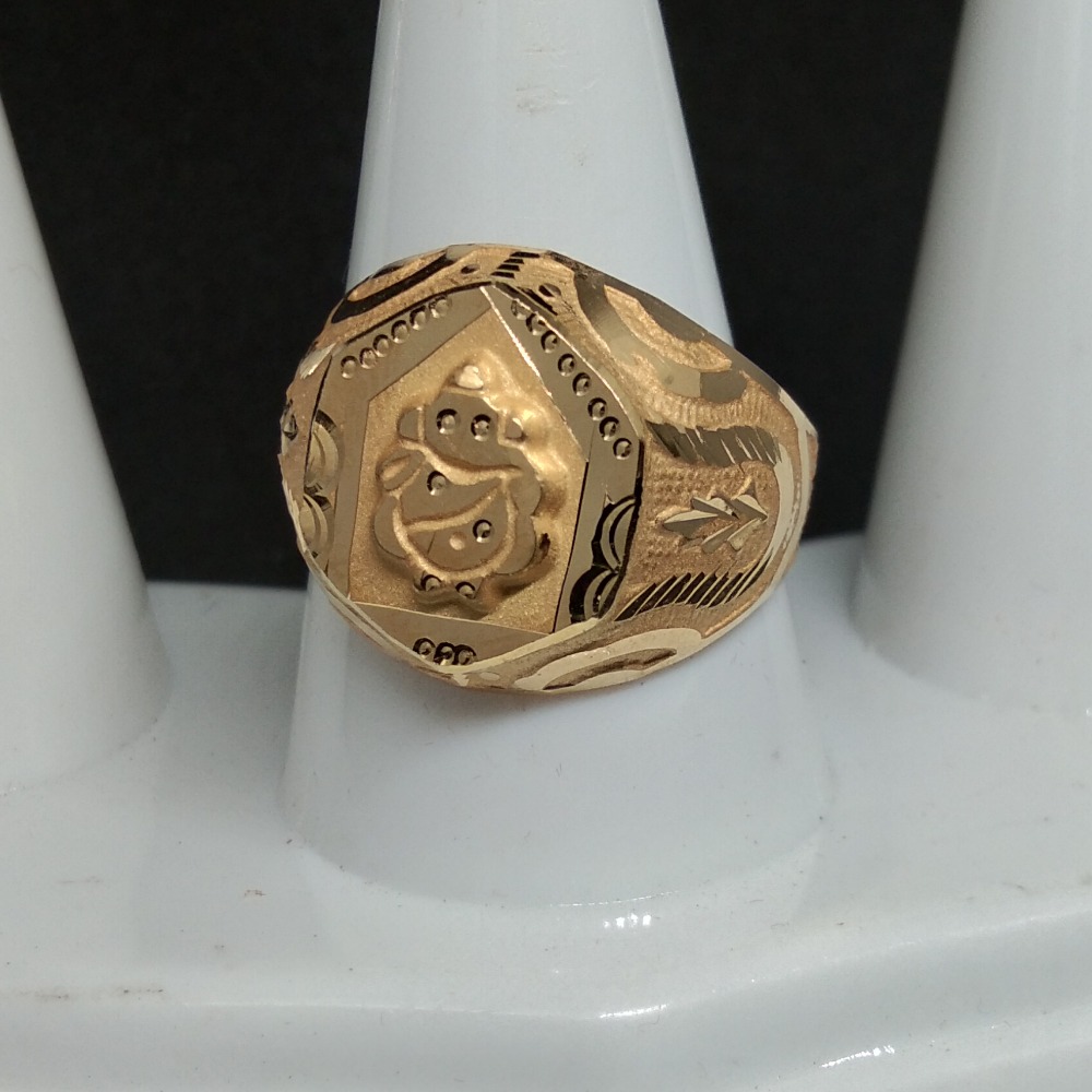 22KT Gold Ganesha Design Gents Ring