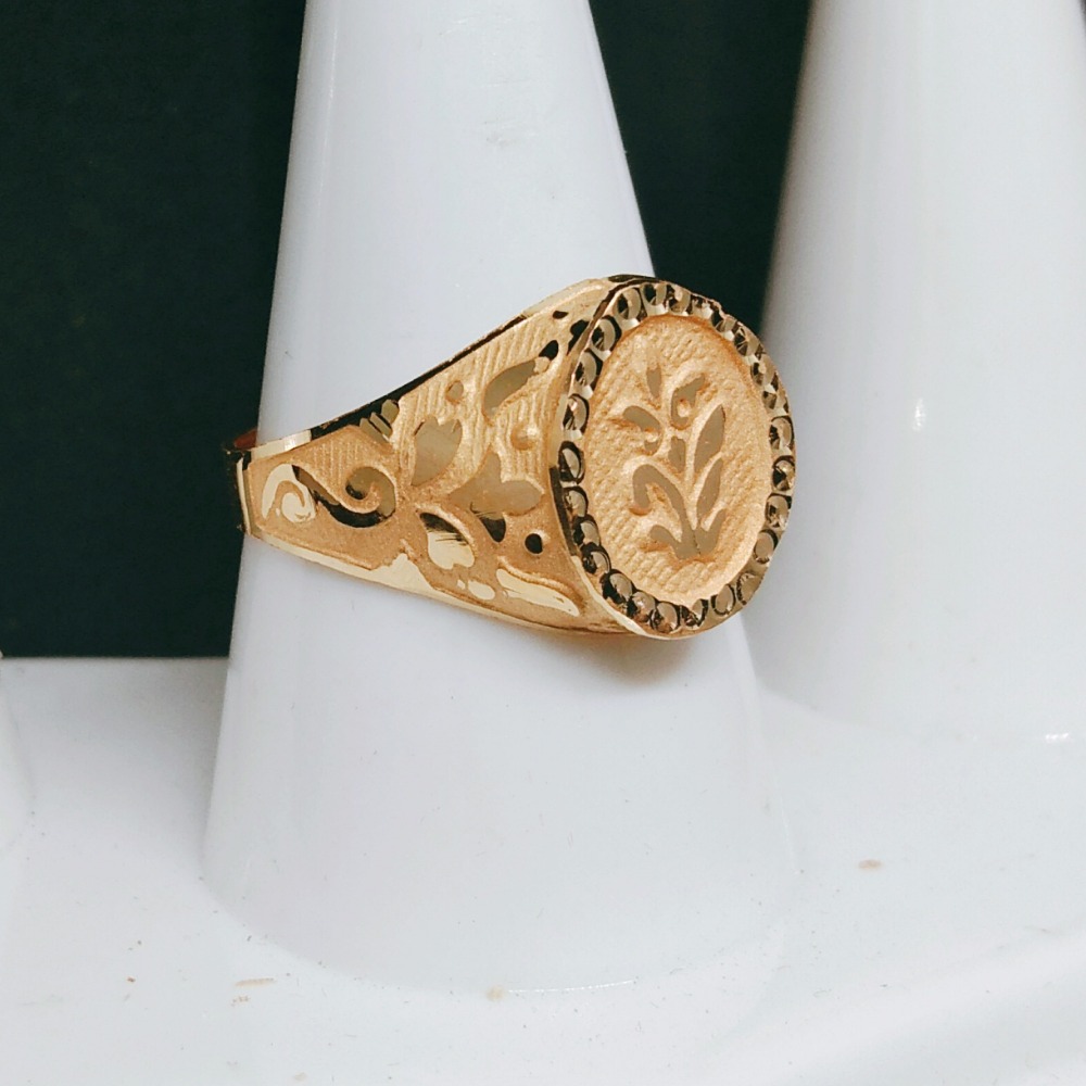 22KT Gold Wedding Topa Gents Ring
