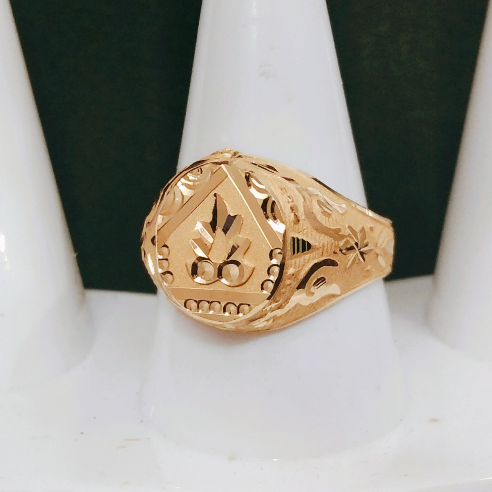 916 Gold Antique Topa Ring