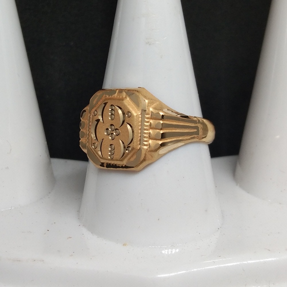 22KT Gold Classic Gents Ring
