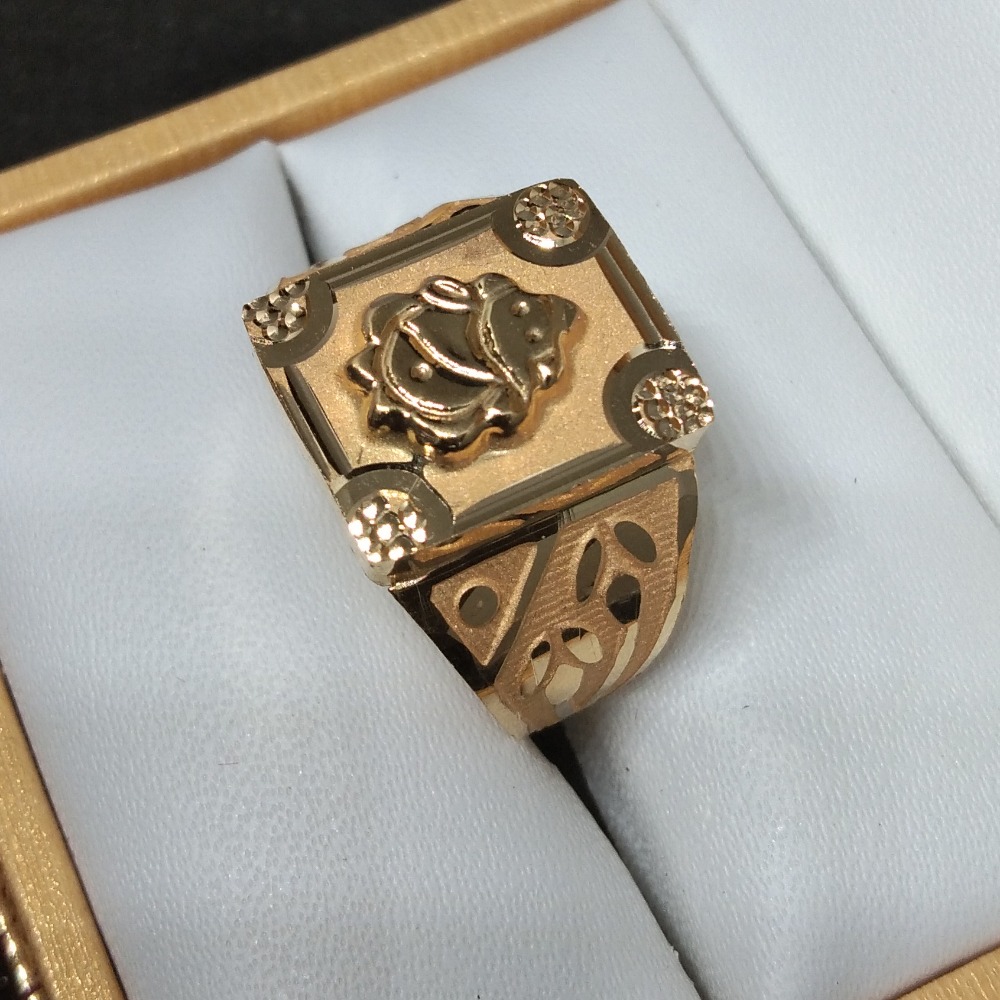 22KT Gold Ganesha Design Antique Gents Ring