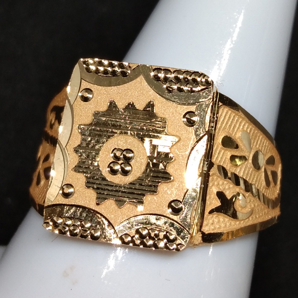 22KT Gold Surya Design Gents Ring