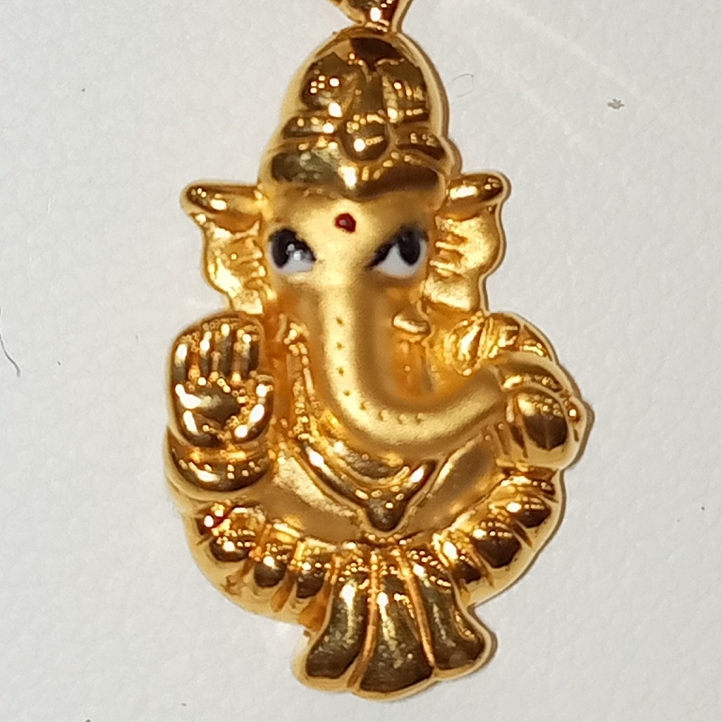 amrald pendant