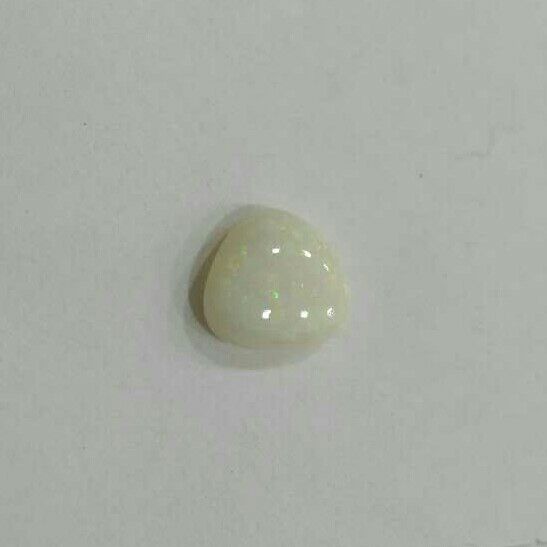 3.59ct triangle white opal