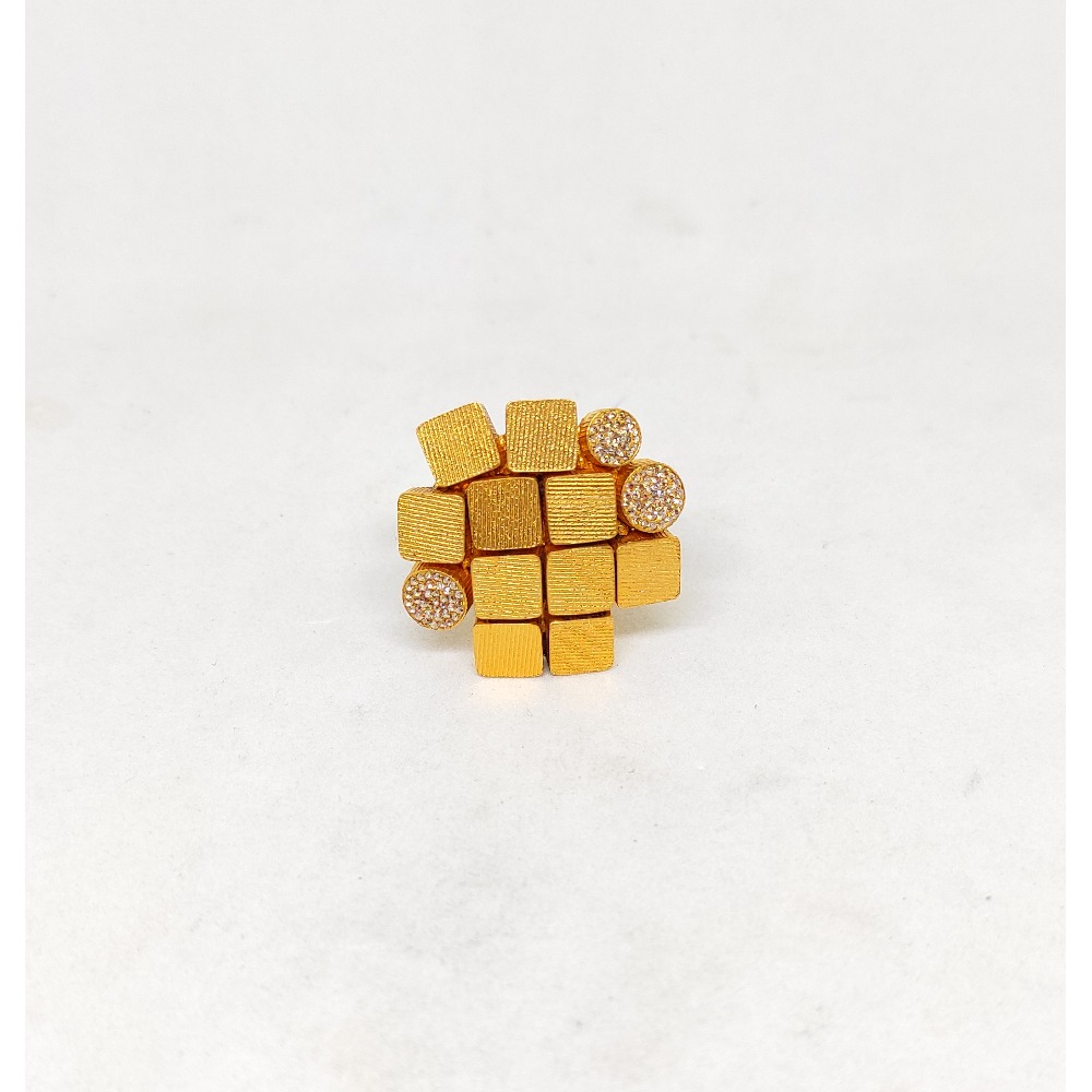 Designer Antique gold ring