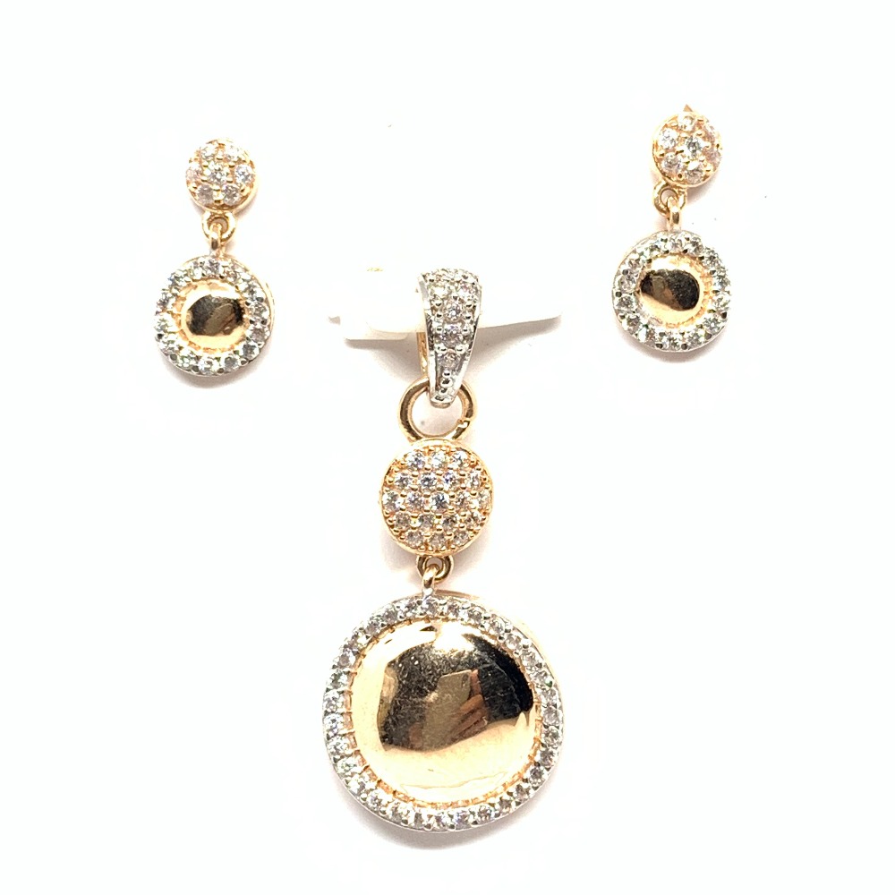 Designer Gold Pendant Set