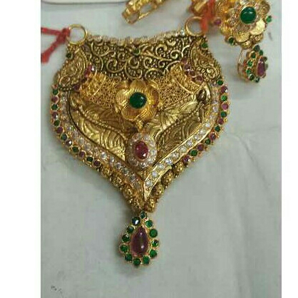 22KT Gold Pendant Set