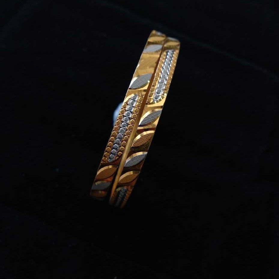 22K / 916 Gold Ladies Indian Designer Bangles