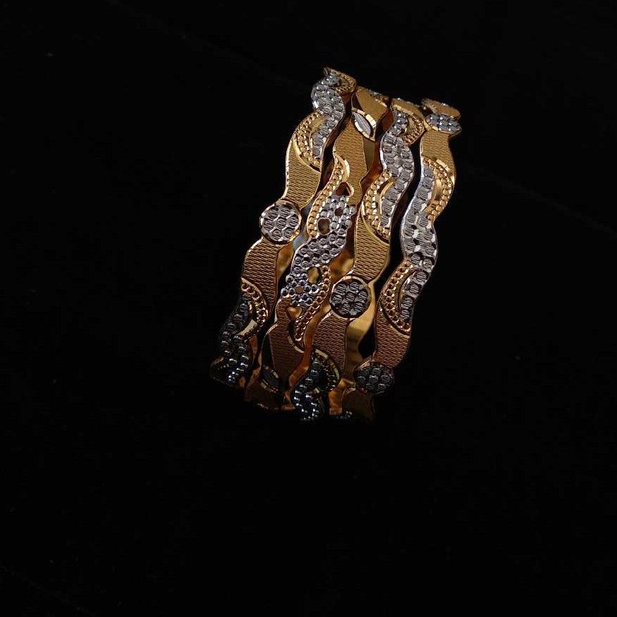 916 Gold Indian Modern Attractive Bangle