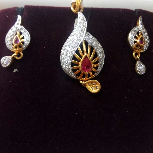 916 Gold hallmark pendant set AH2956