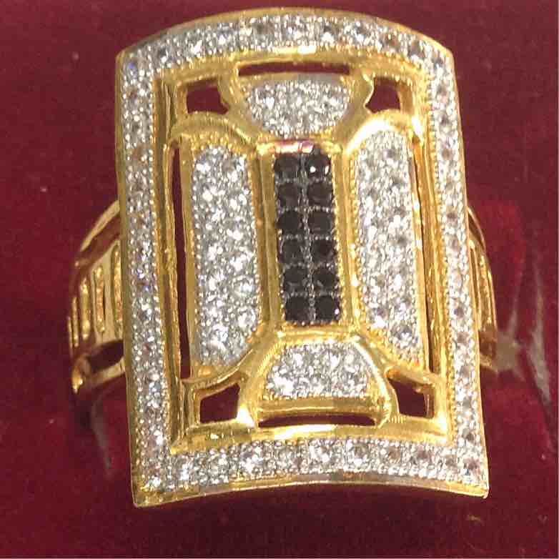 916 Hallmarked gold antique victorian gents ring