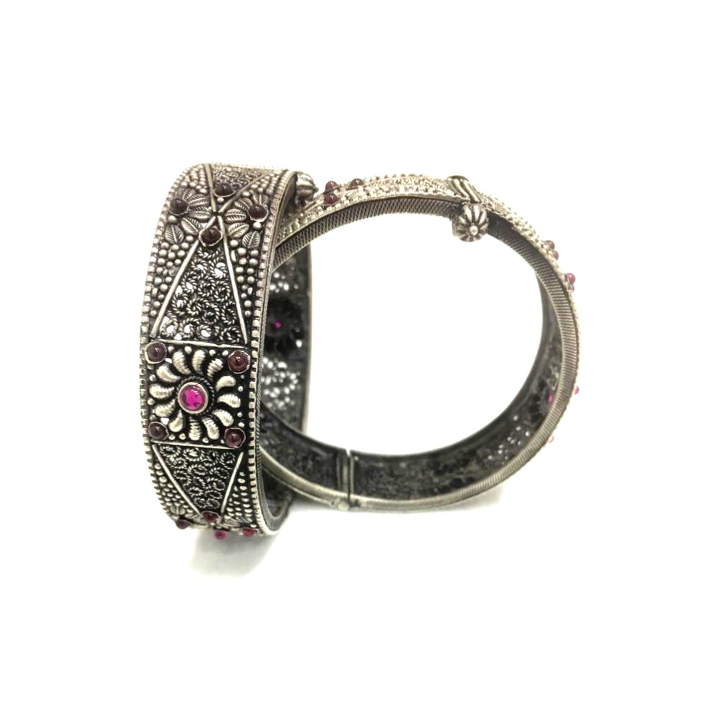 925 Silver Antique Flower Design Bangle