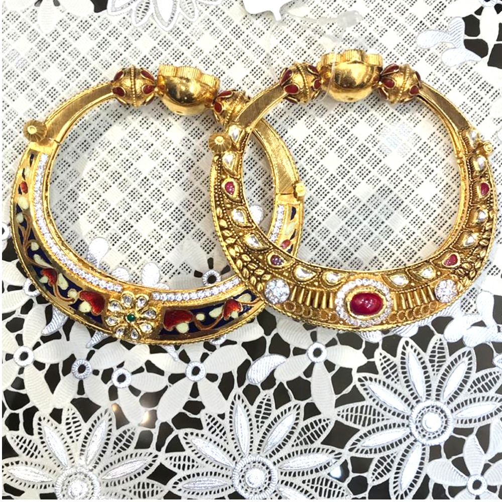 22KT Gold Antique Kundan Kada