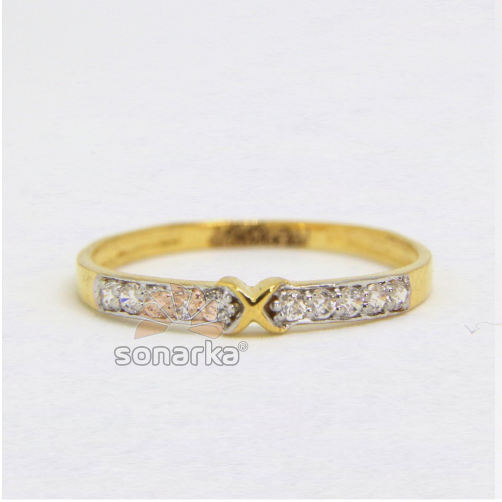 22ct Hallmarked Yellow Gold Ladies Wedding Band with CZ Diamonds