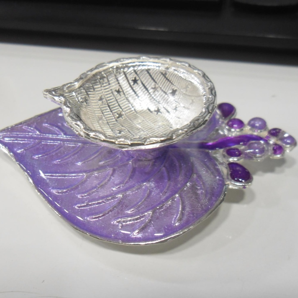 Silver Pan Shape Designer Diya / Deepak for daily use purpose