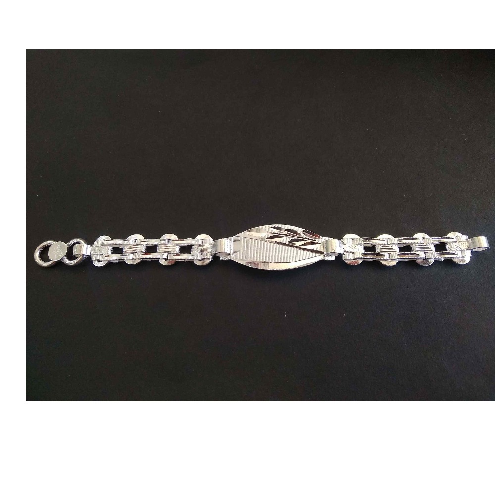 Silver daily wear kids bracelet